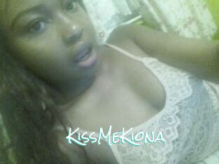 KissMeKiona