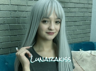 Lunarakiss