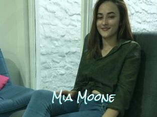 Mia_Moone