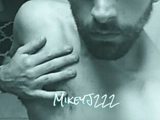 MikeyJ222