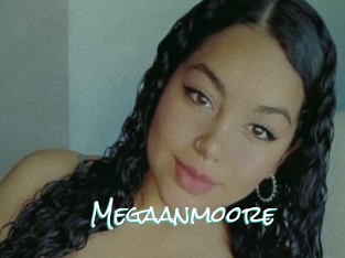 Megaanmoore