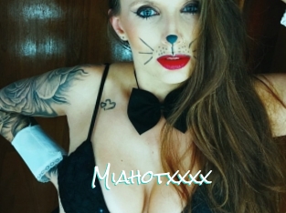 Miahotxxxx