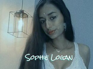 Sophie_Logan