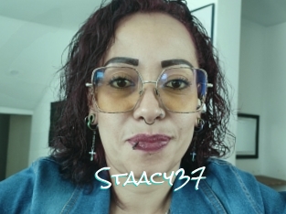 Staacy37