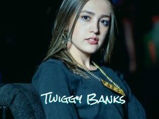 Twiggy_Banks